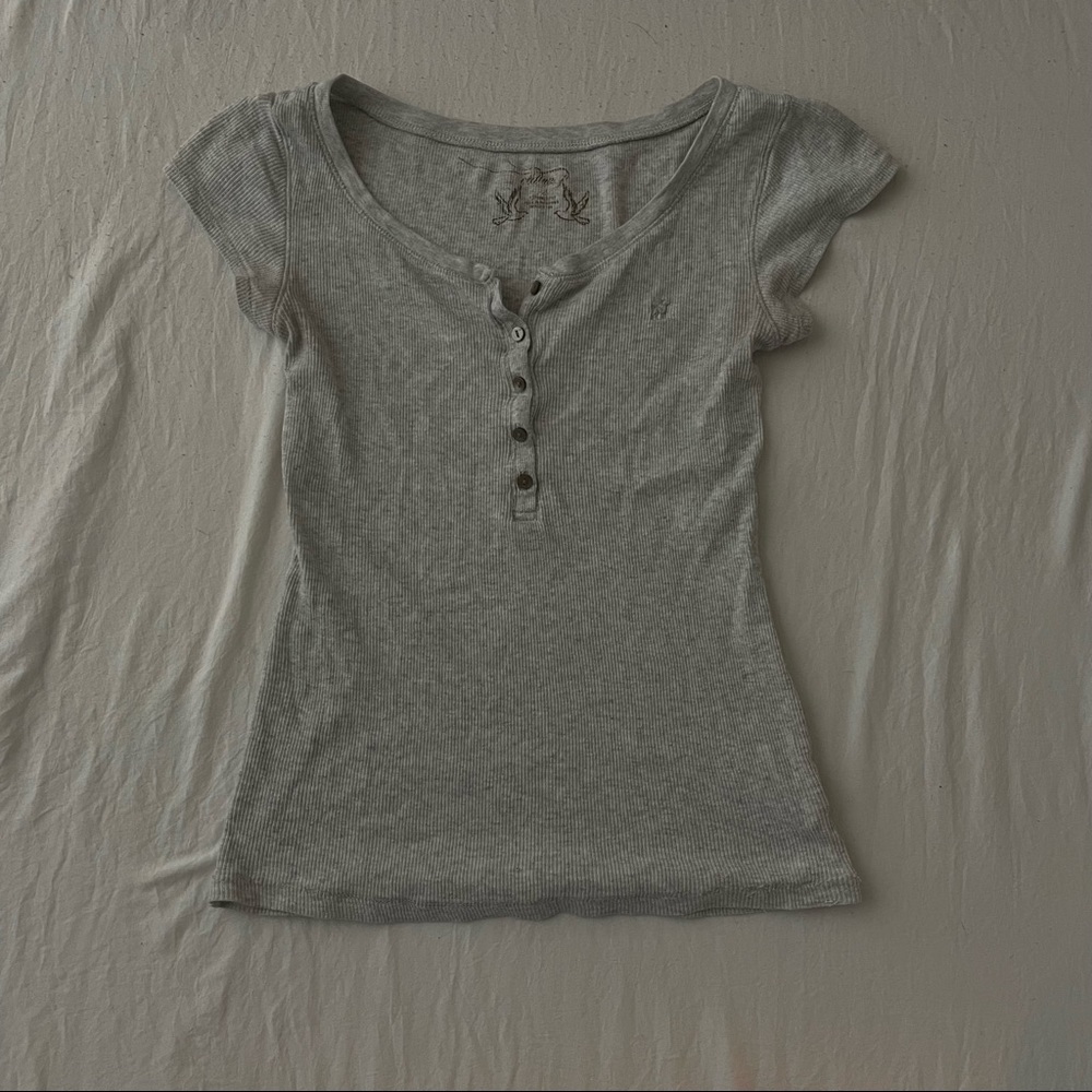 Plain grey shirt